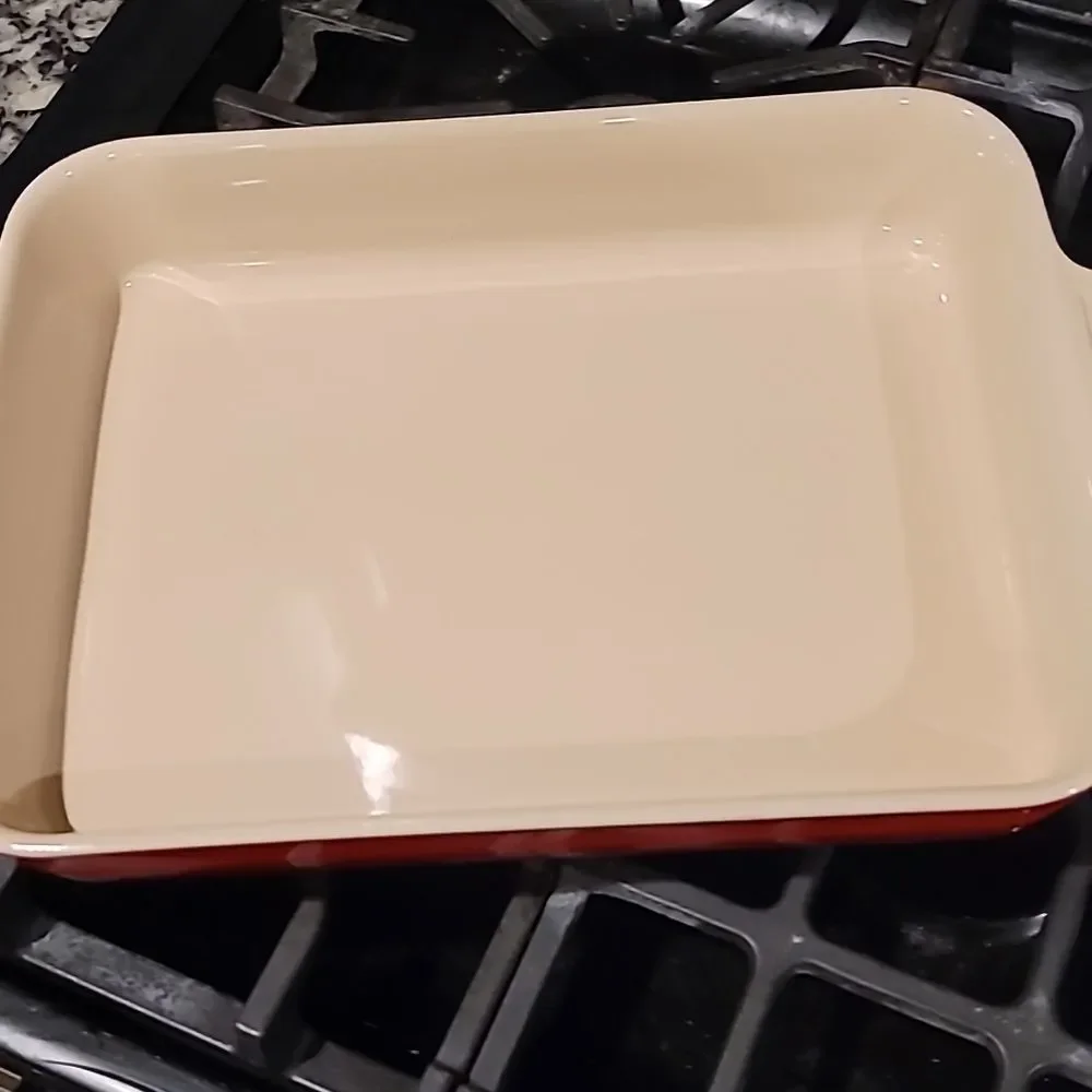 Le Creuset 32cm Rectangle Stoneware Dish- Cherry